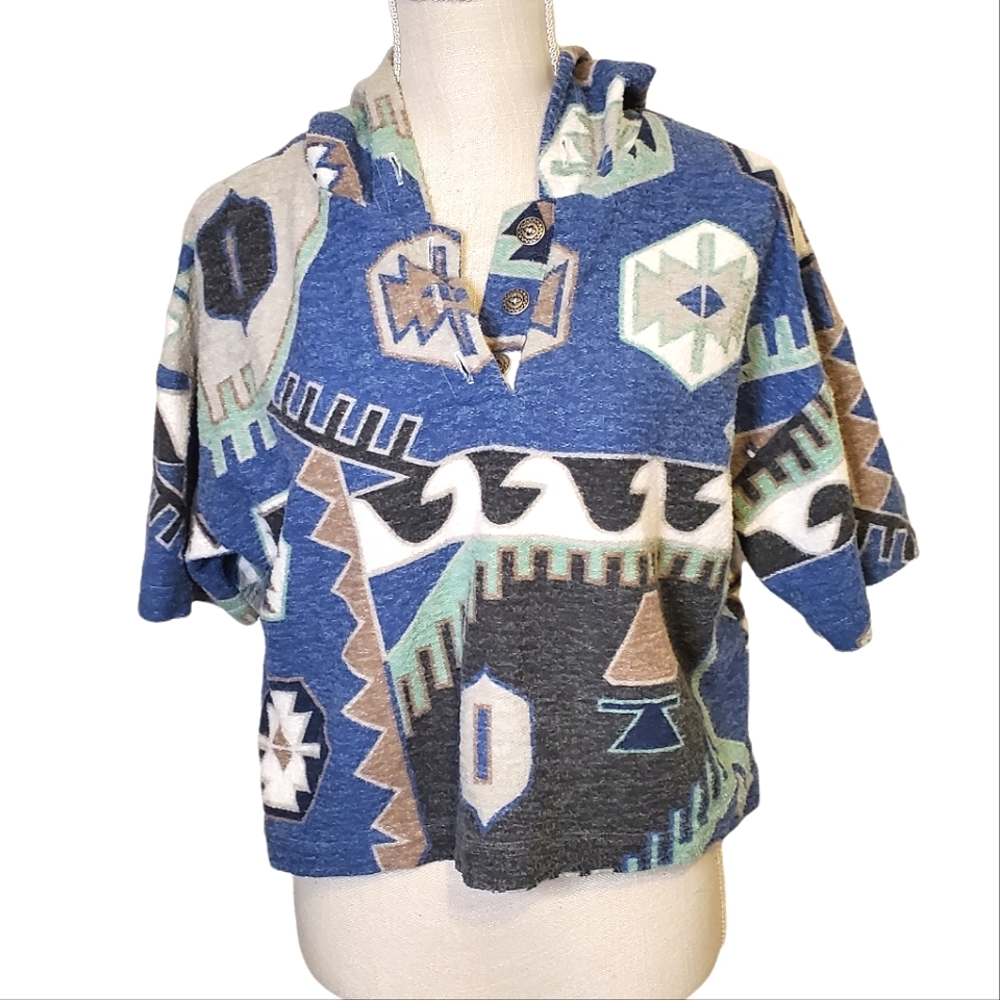 ENCHANTE | Women's blue Aztec-pattern baja hoodie sweater. Size *large.